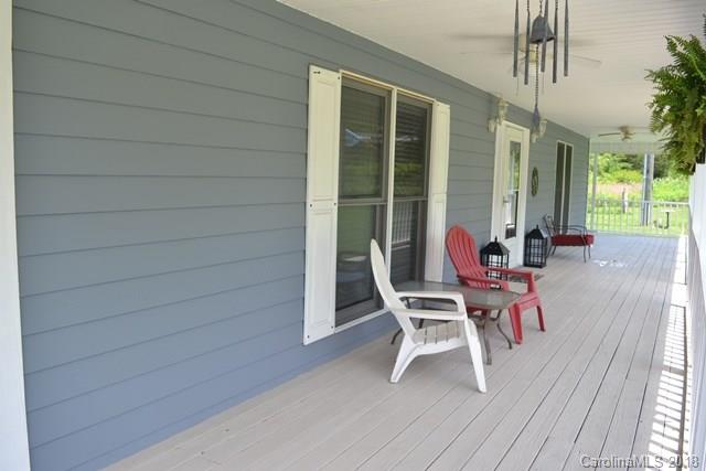 309 Parker Road York, SC 29745 - Photo 3 of 25 a dining room with furniture and wooden floor