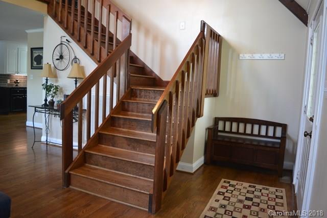 309 Parker Road York, SC 29745 - Photo 4 of 25 a view of entryway