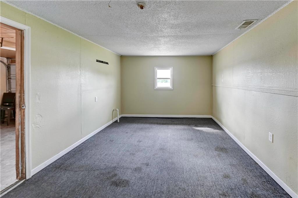 11512 Blue Ridge Boulevard Kansas City, MO 64134 - Photo 9 of 16