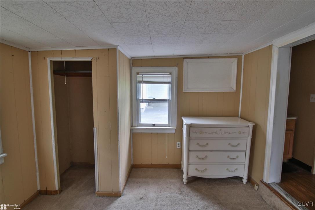 491 Sportsman Club Road Nazareth, PA 18064 - Photo 11 of 25 a living room with closet
