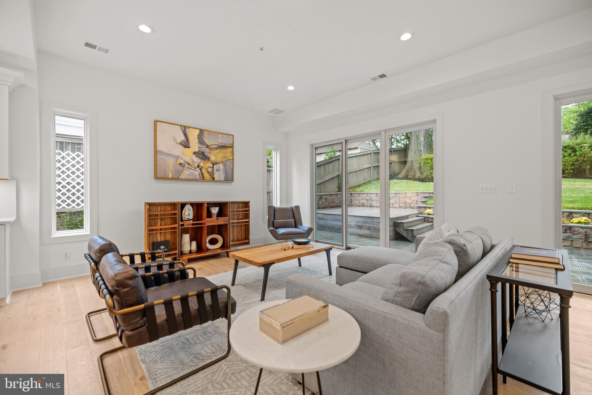 8609 Woodbrook Lane Chevy Chase, MD 20815 - Photo 17 of 49