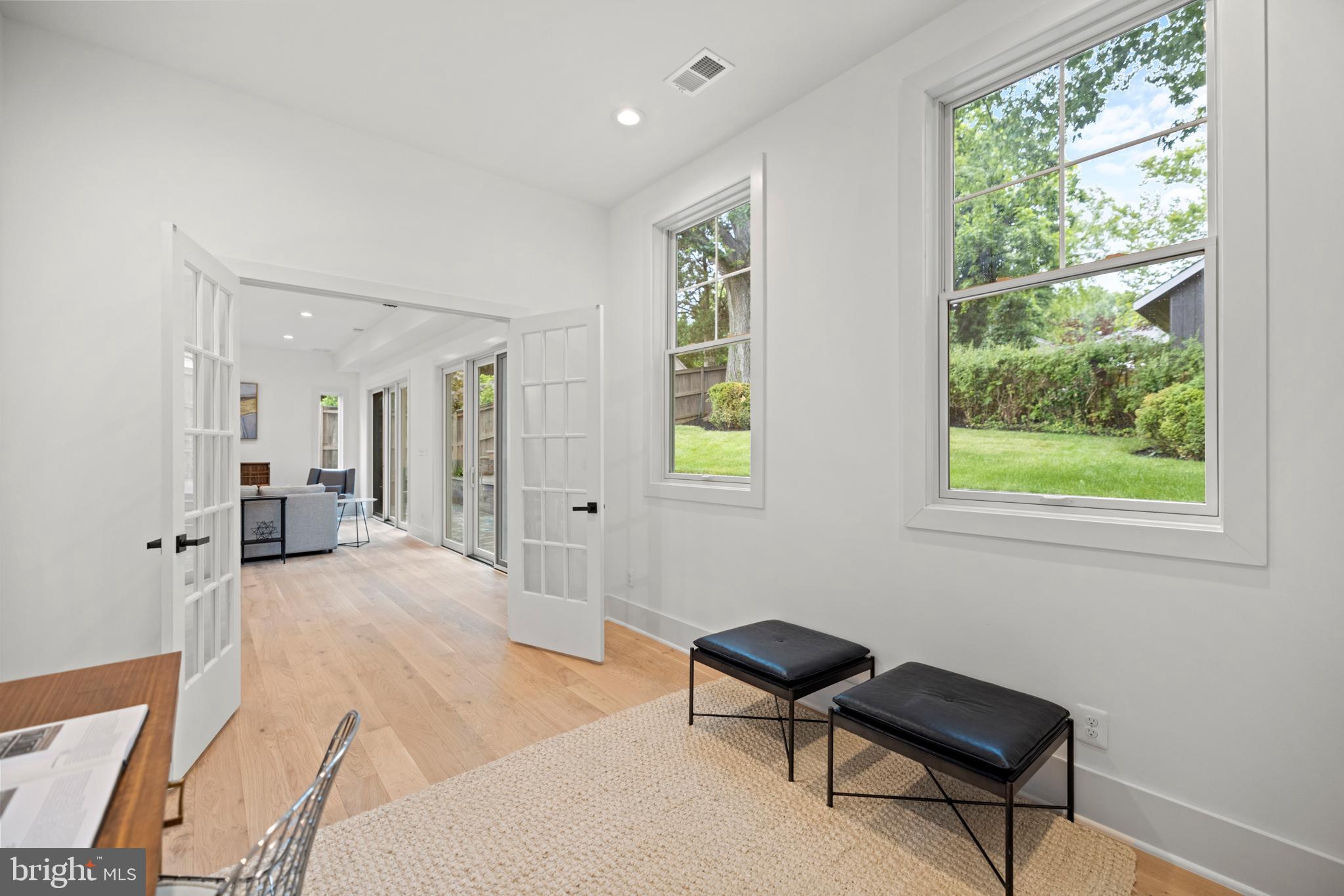 8609 Woodbrook Lane Chevy Chase, MD 20815 - Photo 20 of 49