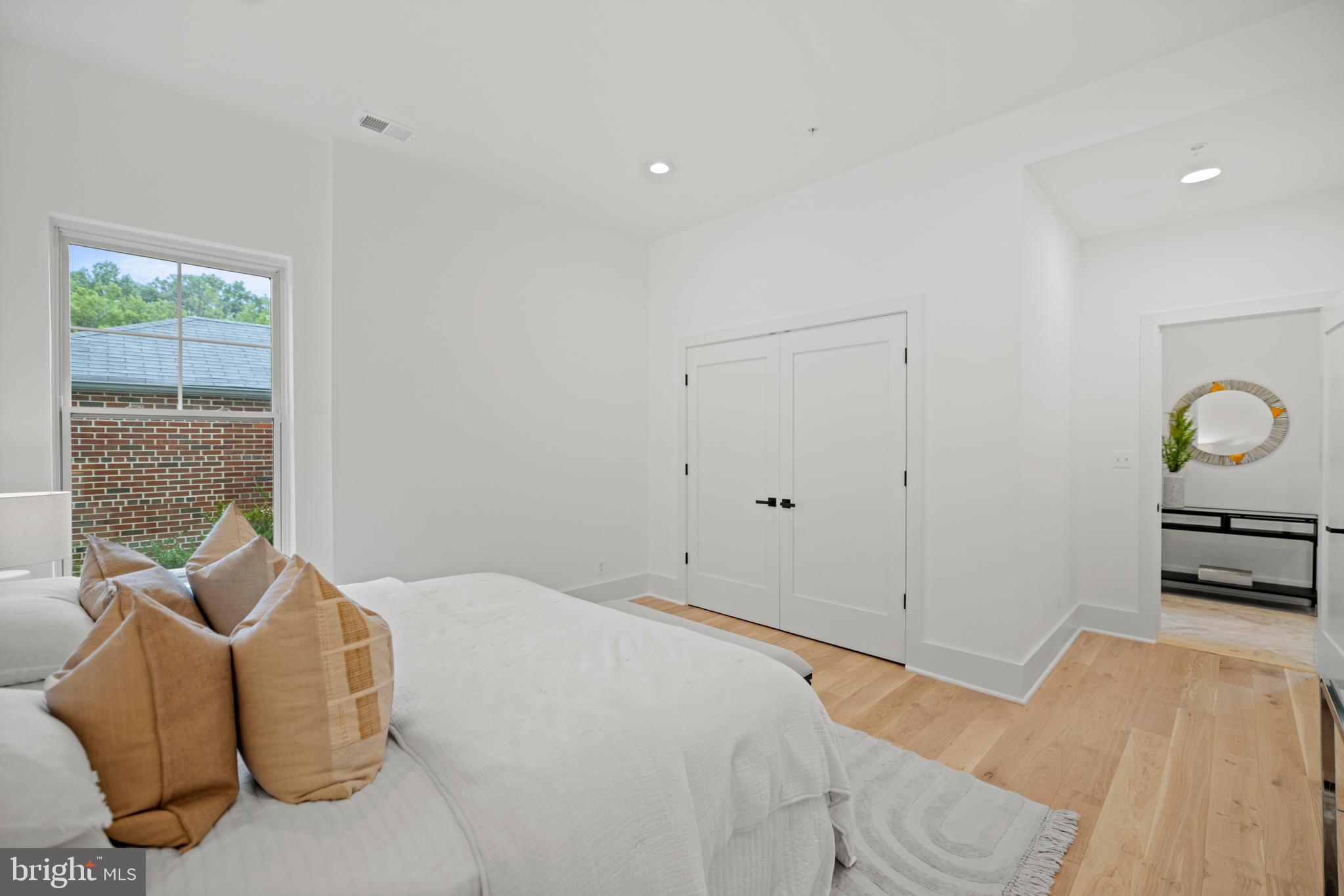 8609 Woodbrook Lane Chevy Chase, MD 20815 - Photo 27 of 49