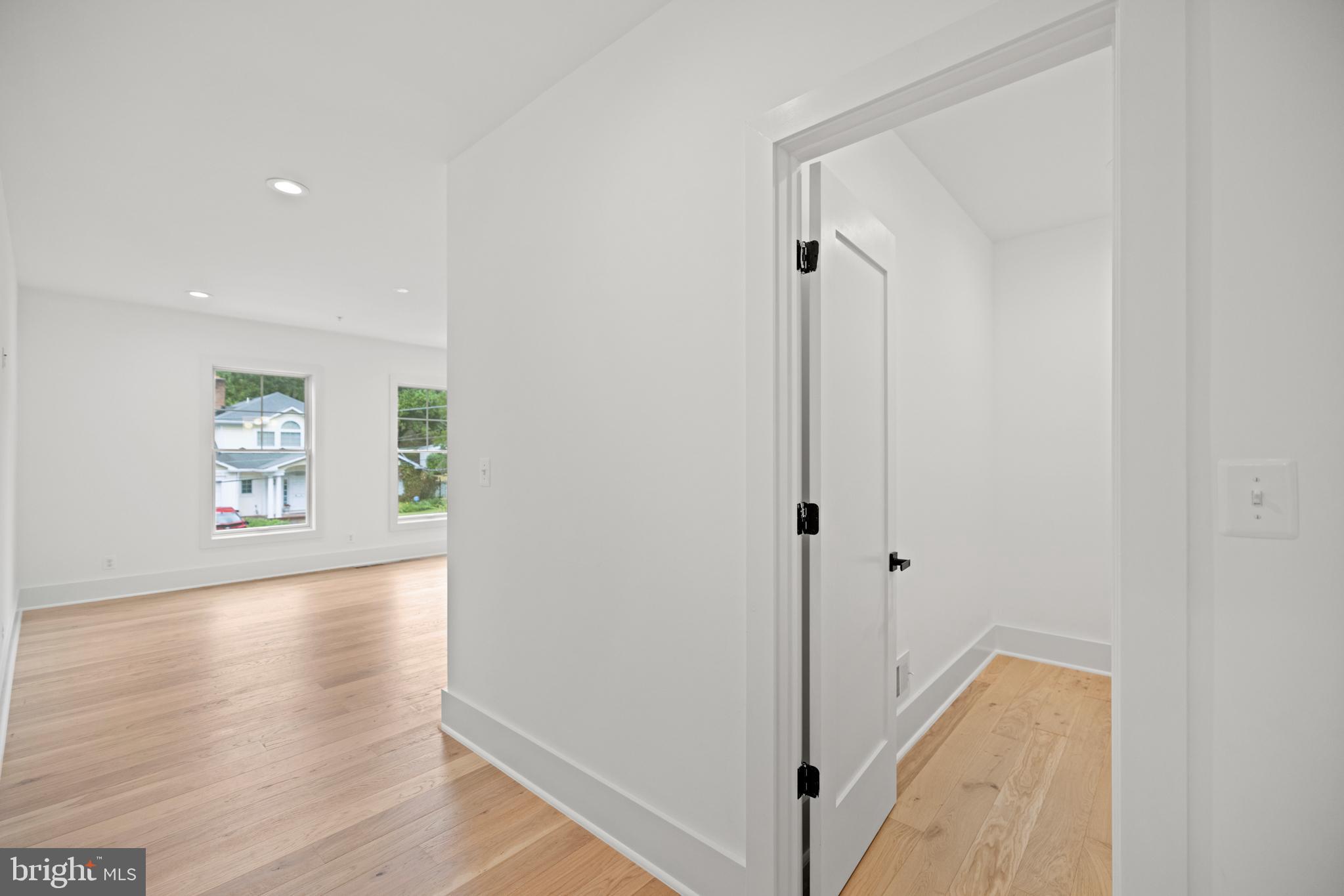 8609 Woodbrook Lane Chevy Chase, MD 20815 - Photo 45 of 49