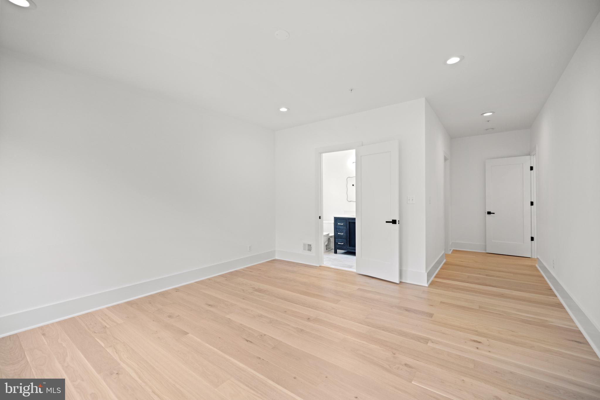 8609 Woodbrook Lane Chevy Chase, MD 20815 - Photo 46 of 49