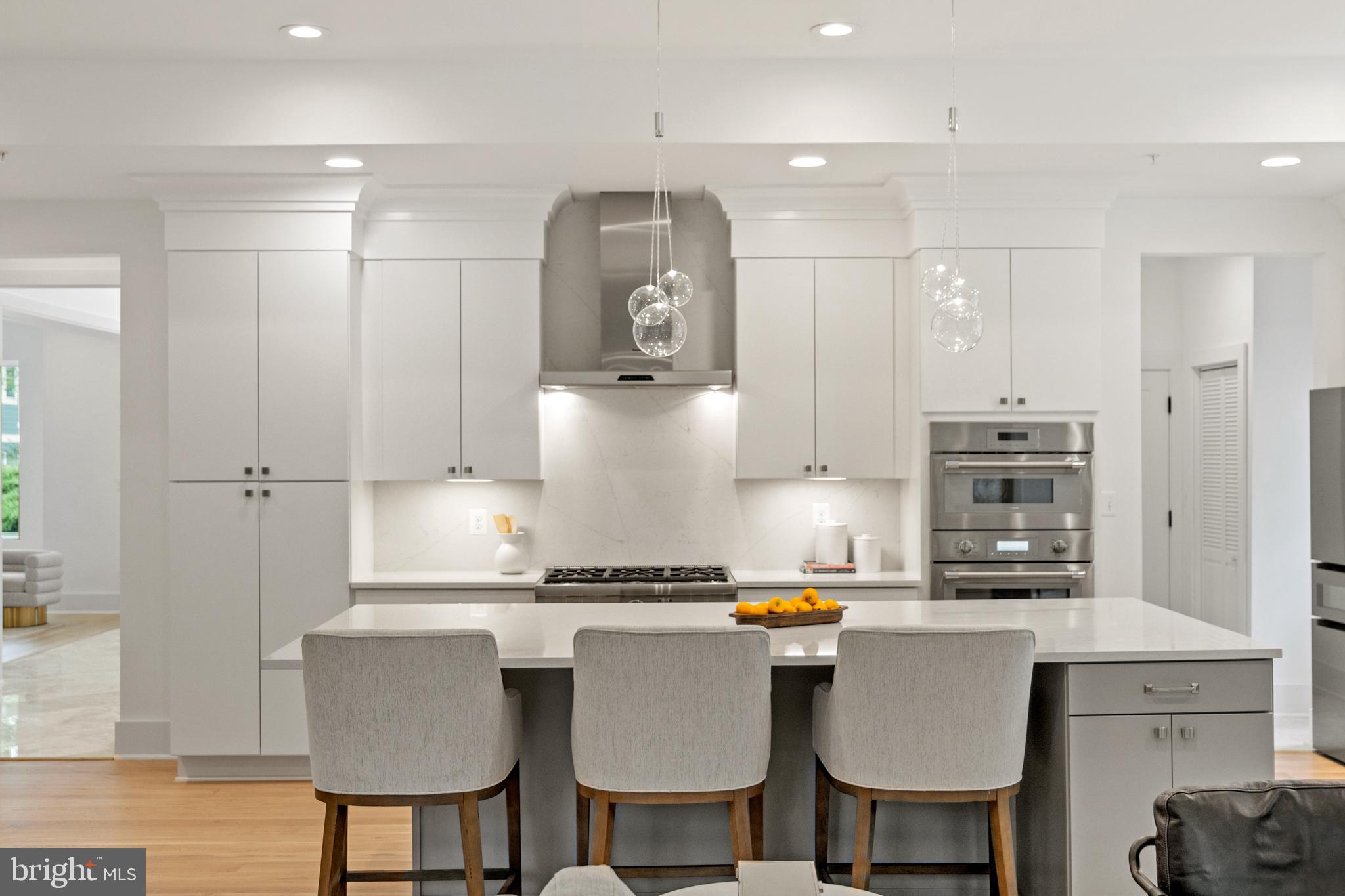 8609 Woodbrook Lane Chevy Chase, MD 20815 - Photo 10 of 49