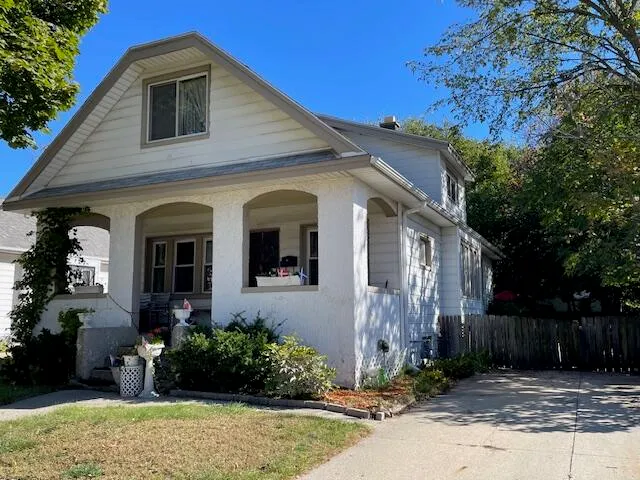 $375,000 | 530 North 61st Street, Wauwatosa, WI 53213