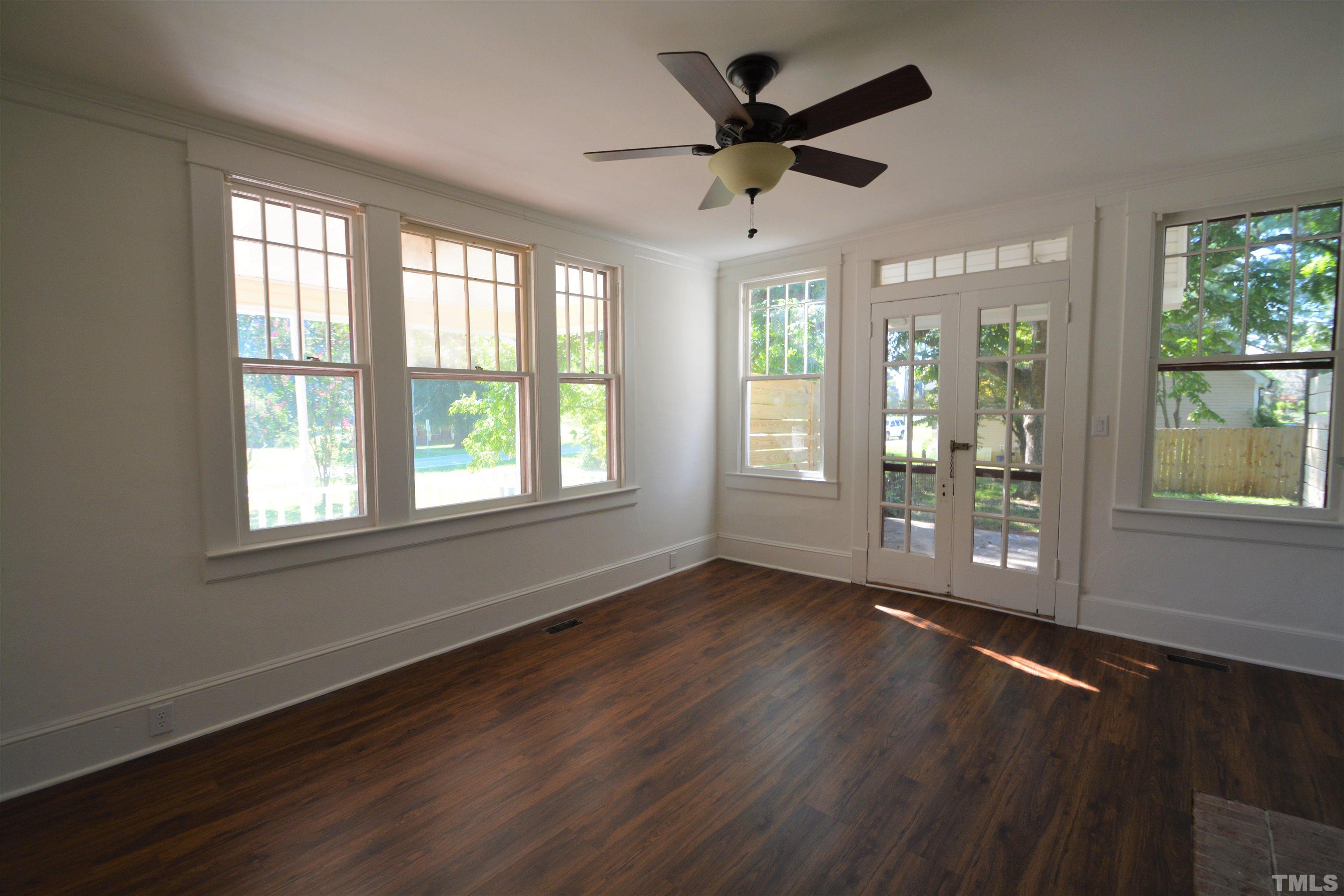 2037 Cooper Road Graham, NC 27253 - Photo 4 of 28 Gallery Image 4