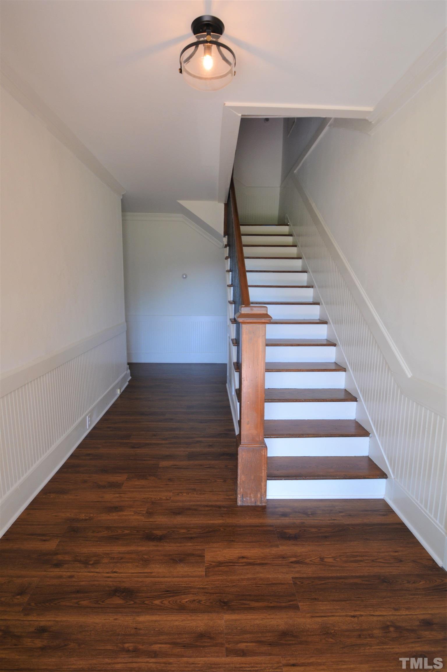 2037 Cooper Road Graham, NC 27253 - Photo 5 of 28 Gallery Image 5