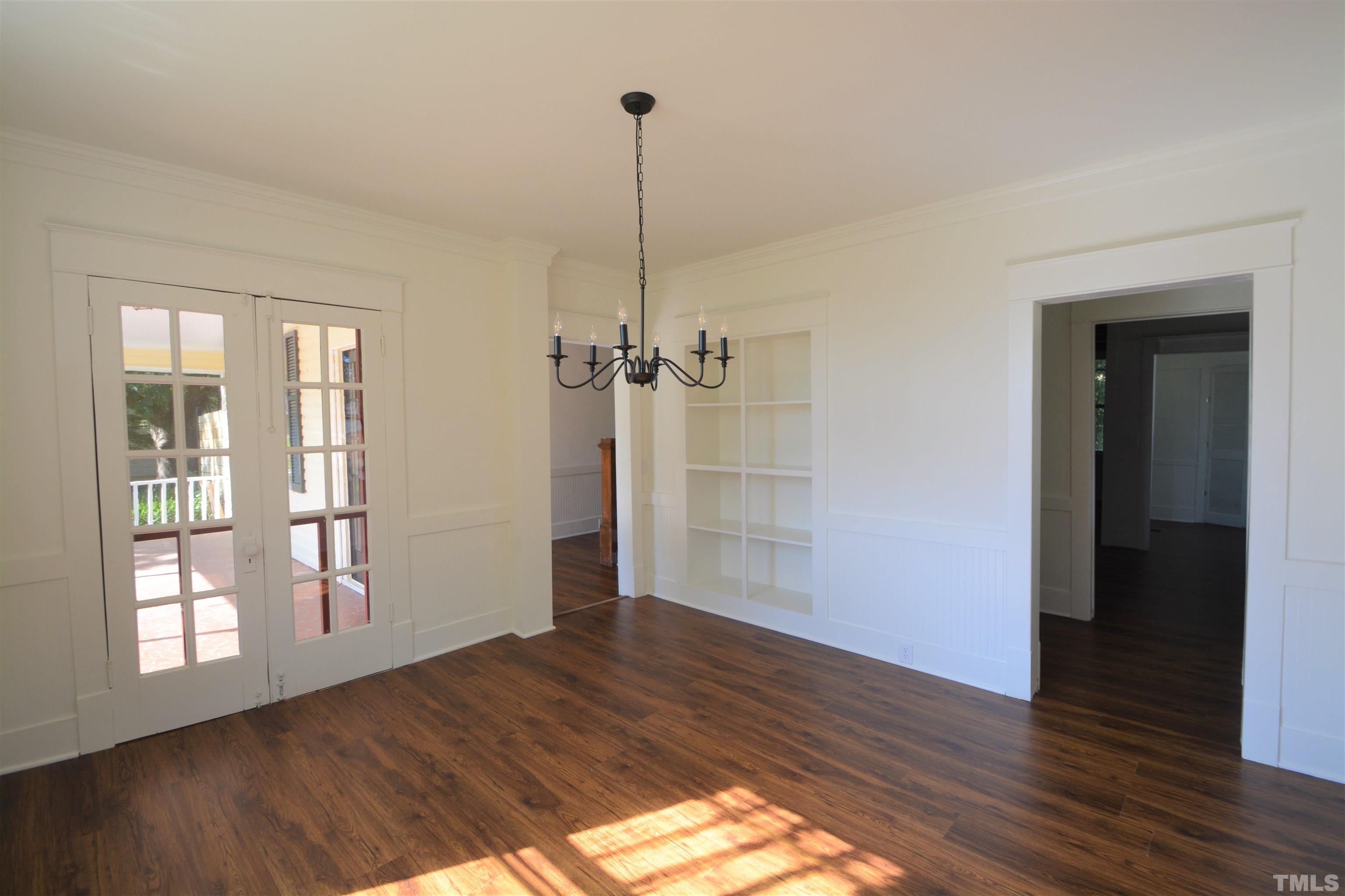 2037 Cooper Road Graham, NC 27253 - Photo 6 of 28 Gallery Image 6