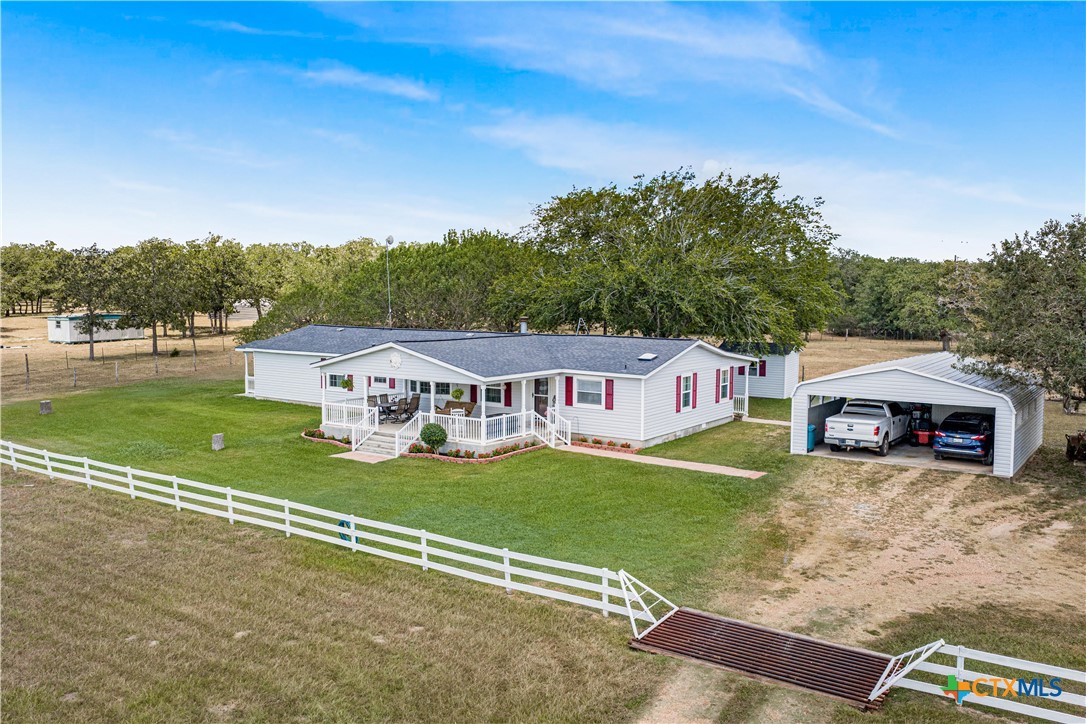 482 Hiller Road Cuero, TX 77954 - Photo 4 of 48 Gallery Image 4