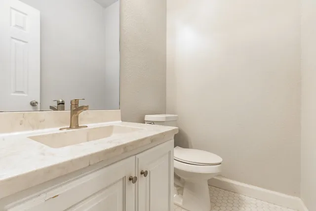 $1,850 | 2204 San Gabriel Street, Unit 104, Austin, TX 78705