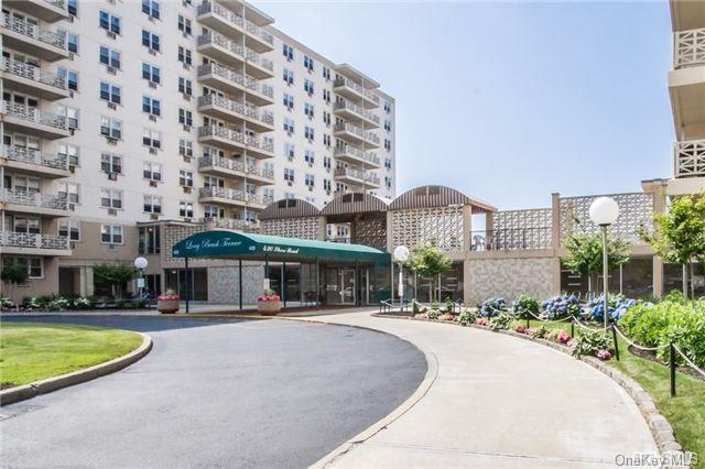 450 Shore Road, Unit 3A Long Beach, NY 11561 - Photo 1 of 1 Great 1BR Oceanview-Terrace!