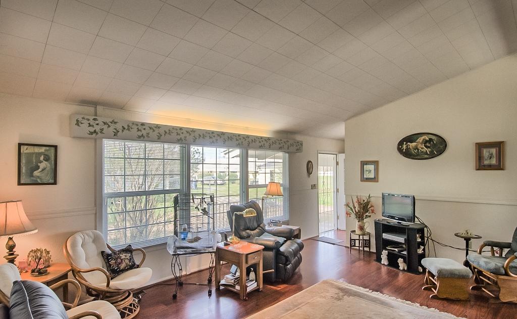 3265 Rupert Road Anderson, CA 96007 - Photo 45 of 72 Livingroom