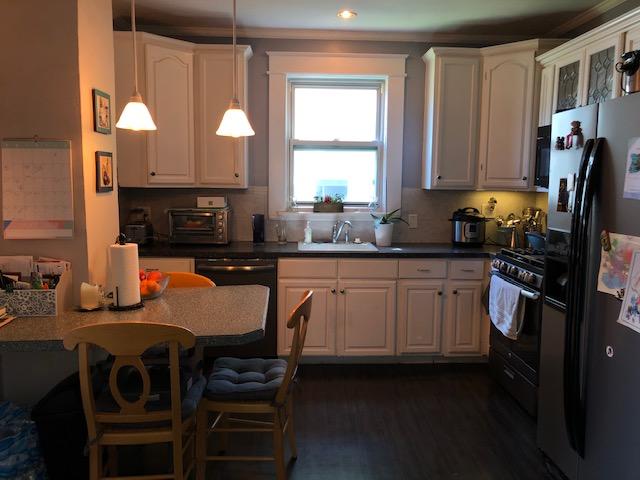 2441 Montvale Road Southwest Roanoke, VA 24015 - Photo 6 of 25 IMG_4934