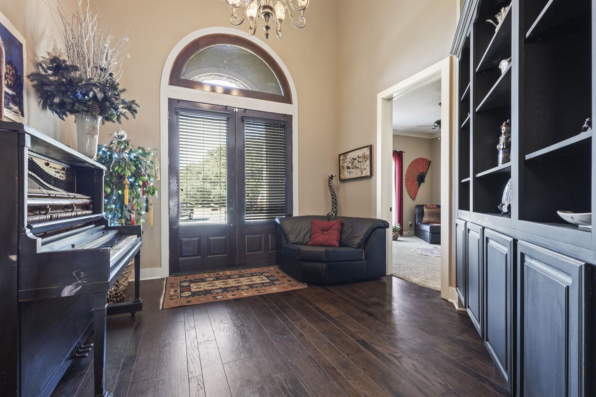 23880 Tybee Circle Daphne, AL 36526 - Photo 7 of 52 Entrance Foyer