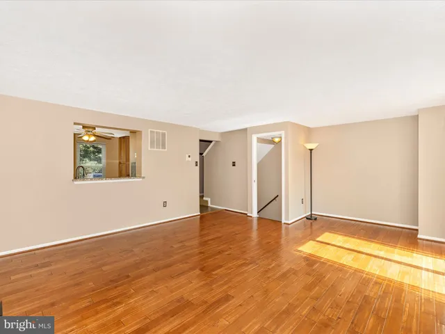 $450,000 | 525 Philmont Drive, Gaithersburg, MD 20878