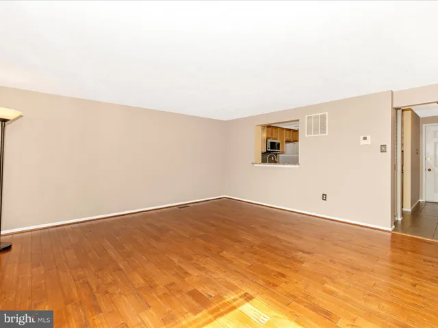 $450,000 | 525 Philmont Drive, Gaithersburg, MD 20878