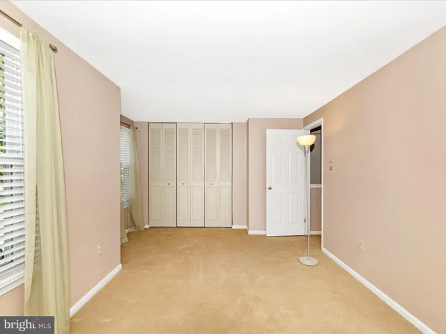 $450,000 | 525 Philmont Drive, Gaithersburg, MD 20878