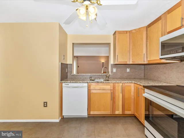 $450,000 | 525 Philmont Drive, Gaithersburg, MD 20878