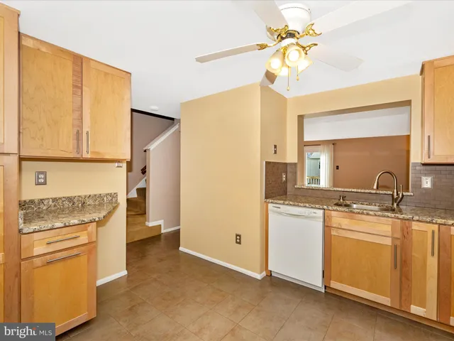 $450,000 | 525 Philmont Drive, Gaithersburg, MD 20878