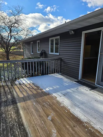 $354,000 | 1555 West Golf Drive, Platteville, WI 53818