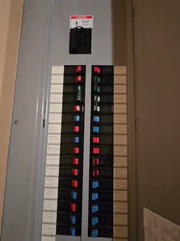 $354,000 | 1555 West Golf Drive, Platteville, WI 53818