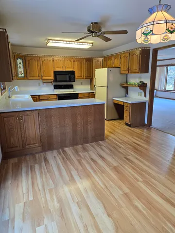 $354,000 | 1555 West Golf Drive, Platteville, WI 53818