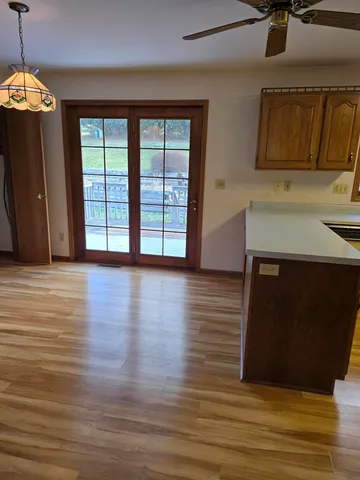 $354,000 | 1555 West Golf Drive, Platteville, WI 53818