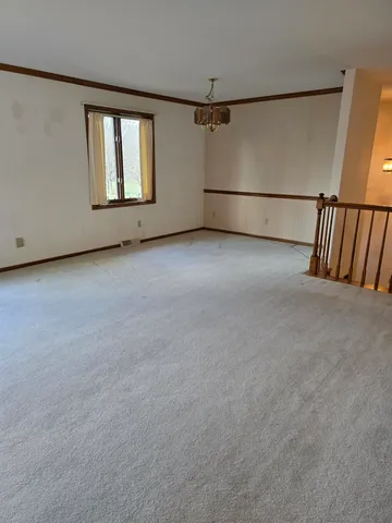 $354,000 | 1555 West Golf Drive, Platteville, WI 53818