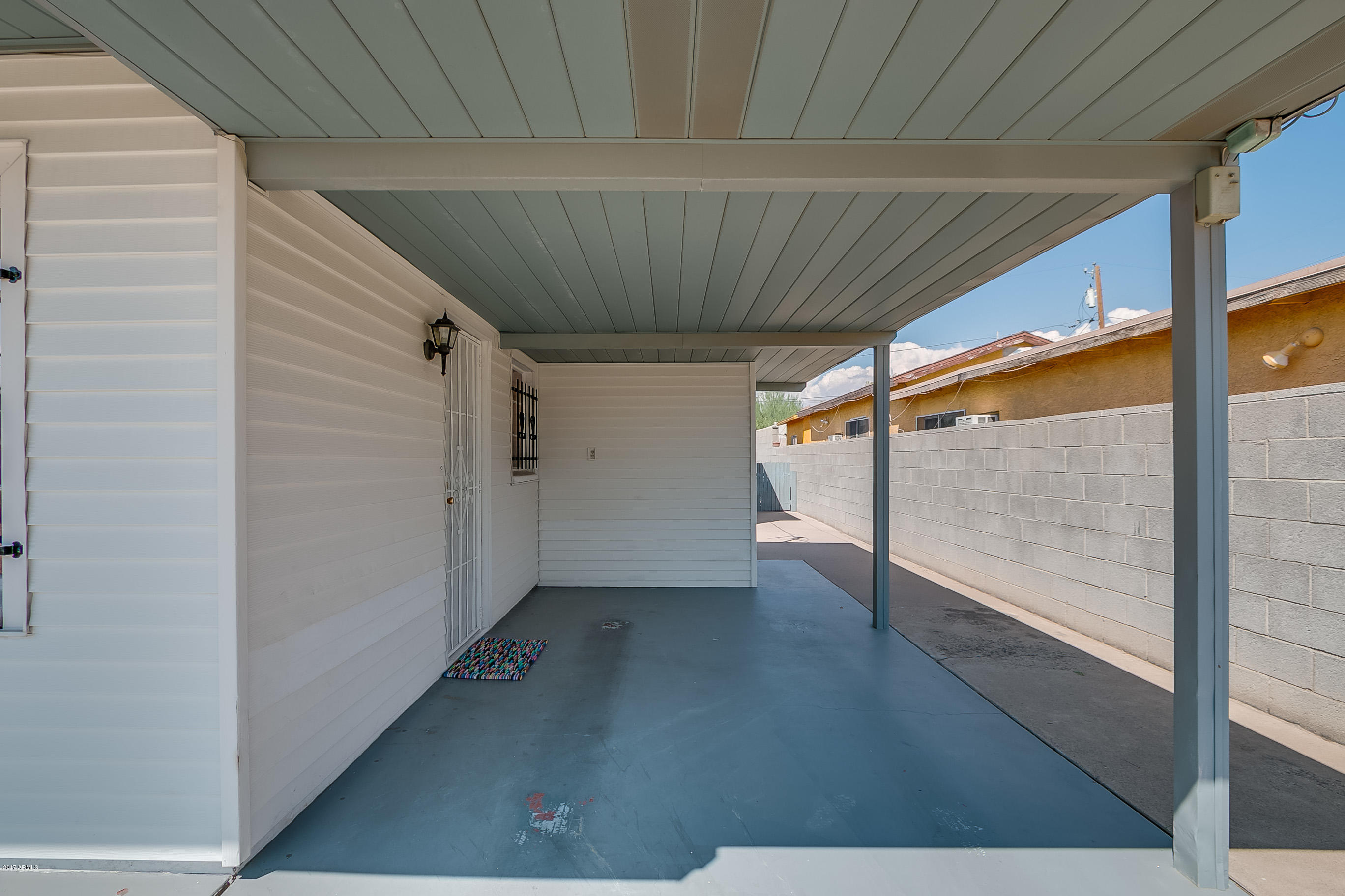 824 East Mountain View Road Phoenix, AZ 85020 - Photo 5 of 32 Mountain-08