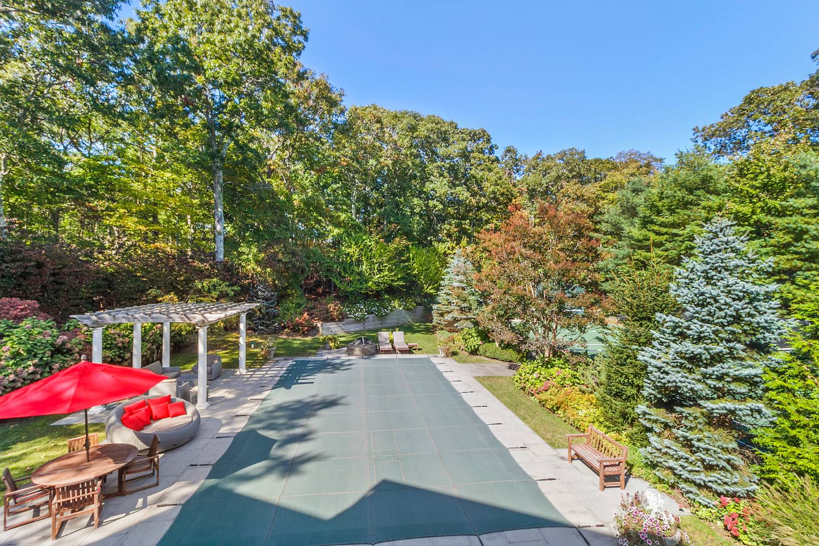 874 Millstone Road Water Mill, NY 11976 - Photo 6 of 25 Gallery Image 6