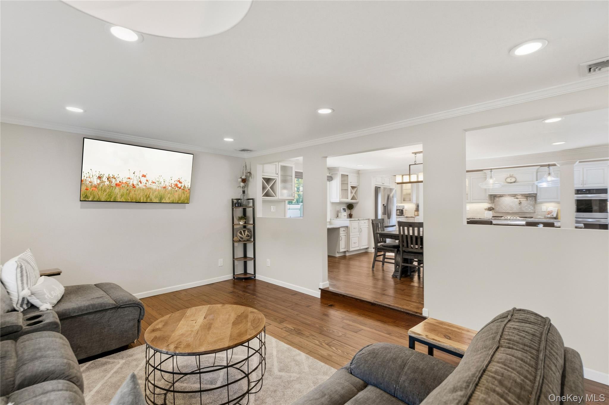 50 Abbot Road Smithtown, NY 11787 - Photo 14 of 50