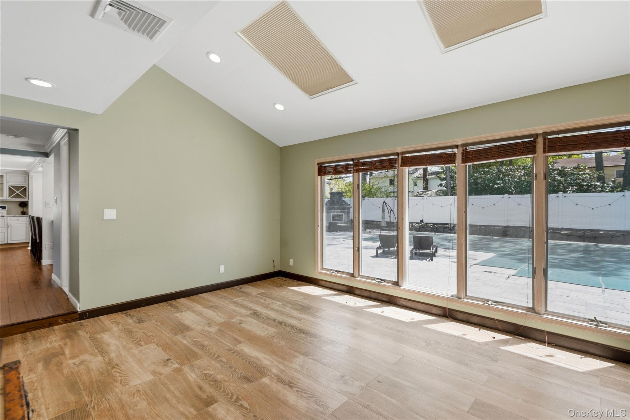 50 Abbot Road Smithtown, NY 11787 - Photo 20 of 50
