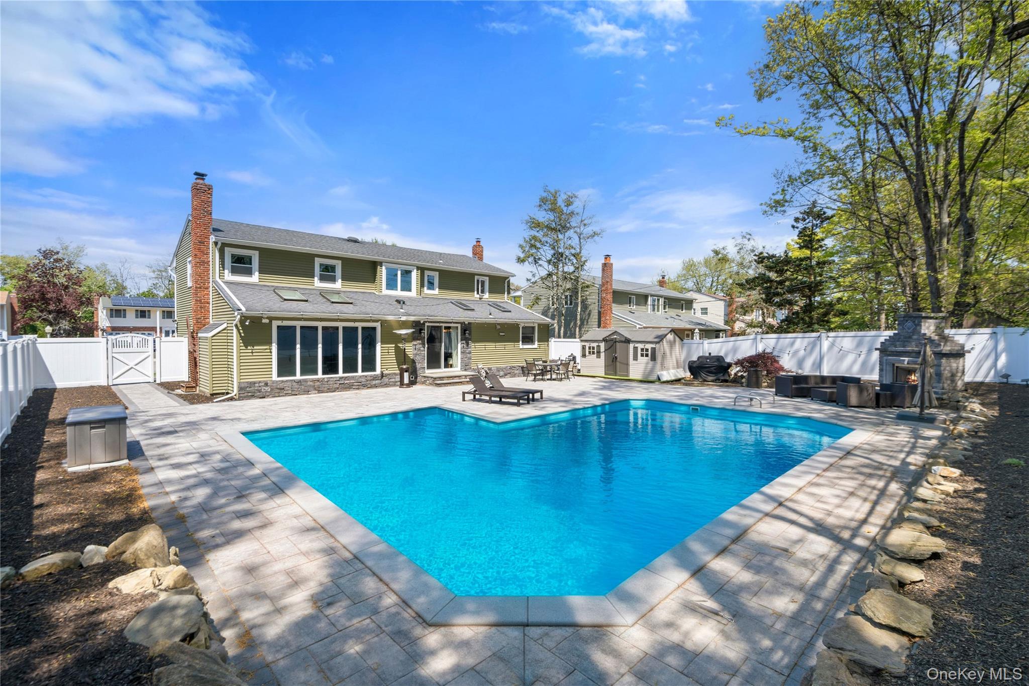 50 Abbot Road Smithtown, NY 11787 - Photo 42 of 50