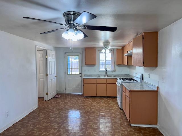 2012 Robertson Road Modesto, CA 95351 - Photo 8 of 35 Gallery Image 8