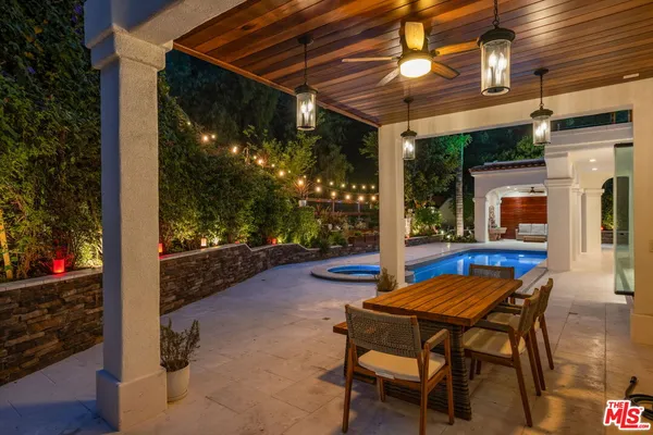 $5,950,000 | 2468 Coldwater Canyon Drive, Beverly Hills, CA 90210