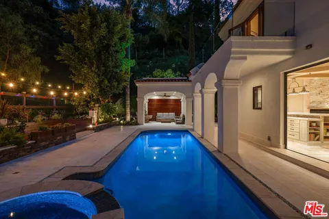 $5,950,000 | 2468 Coldwater Canyon Drive, Beverly Hills, CA 90210