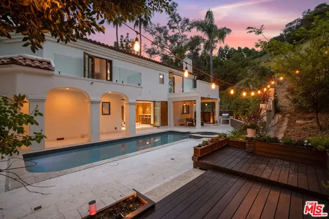 $5,950,000 | 2468 Coldwater Canyon Drive, Beverly Hills, CA 90210