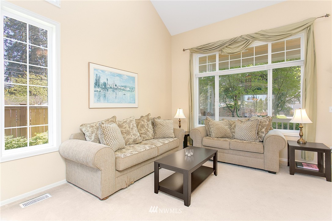 3309 191st Street Southeast Bothell, WA 98012 - Photo 5 of 25