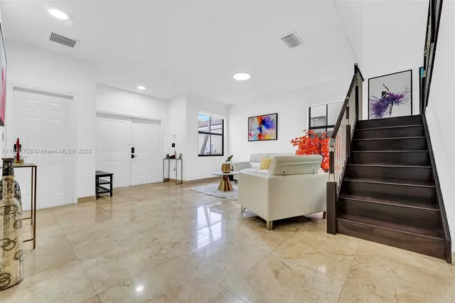 $880,000 | 9770 Northwest 10th Street, Miami, FL 33172