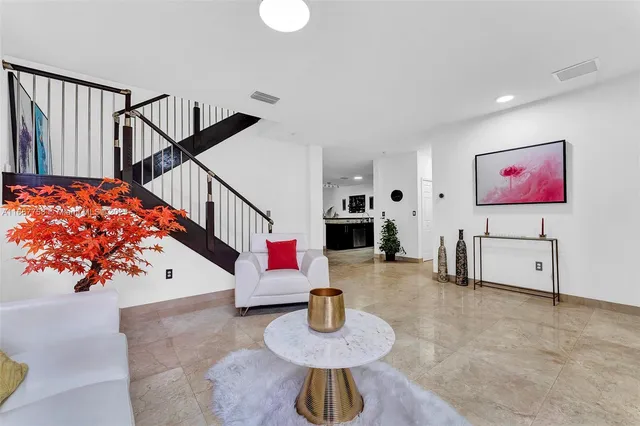 $880,000 | 9770 Northwest 10th Street, Miami, FL 33172