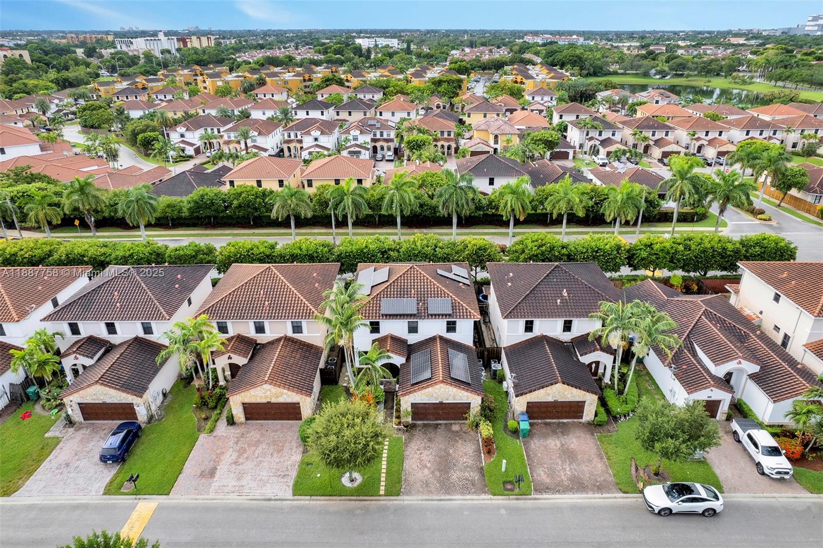 9770 Northwest 10th Street Miami, FL 33172 - Photo 61 of 63