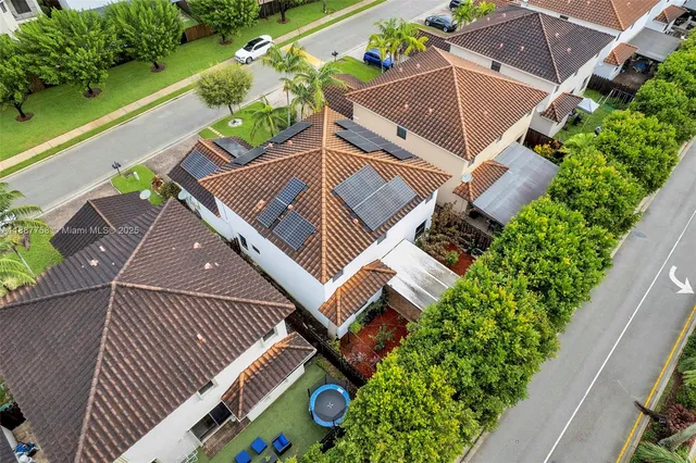 $880,000 | 9770 Northwest 10th Street, Miami, FL 33172