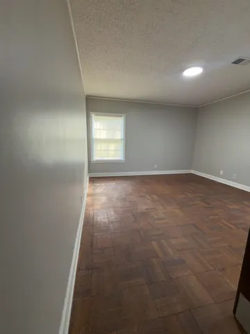 $1,750 | 3443 Barron Avenue, Memphis, TN 38111