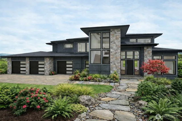 $2,585,000 | 5544 North Benton Drive, Camas, WA 98607