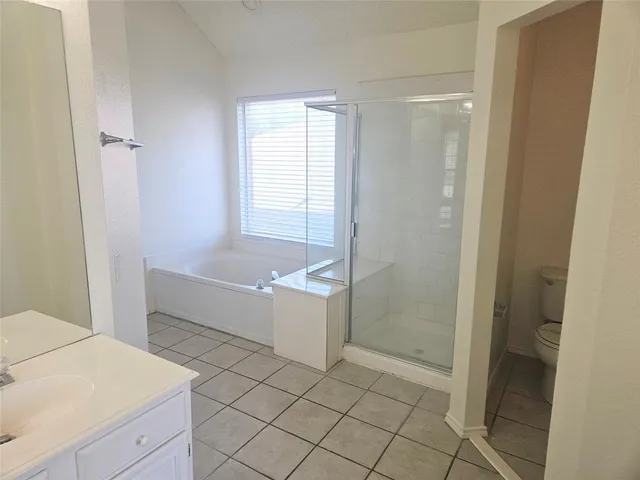 $2,000 | 885 Stafford Station Drive, Saginaw, TX 76131