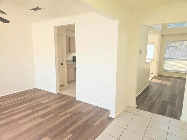 $2,000 | 885 Stafford Station Drive, Saginaw, TX 76131