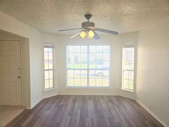 $2,000 | 885 Stafford Station Drive, Saginaw, TX 76131