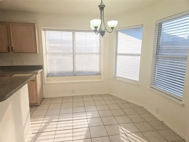 $2,000 | 885 Stafford Station Drive, Saginaw, TX 76131